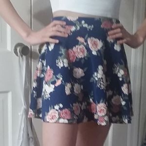 * Floral Print Mini Flare Skirt (Forever 21)